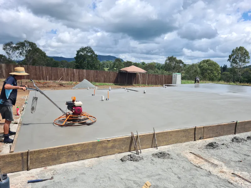 House slab — finishing in summer